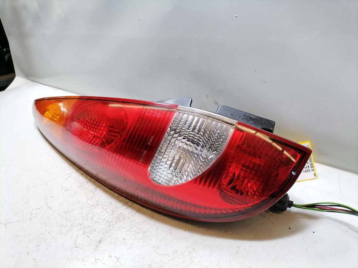 Nissan Almera Tino original R&uuml;cklicht R&uuml;ckleuchte Schlussleuchte links Bj.2003